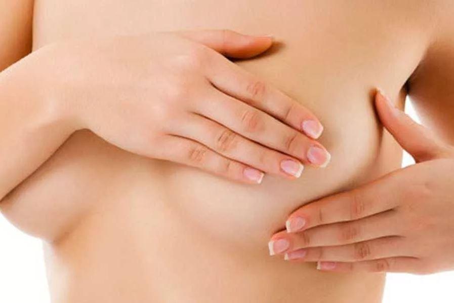 Задержка месячных и болит грудь