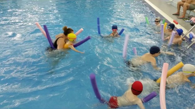 нудлы для аквааэробики